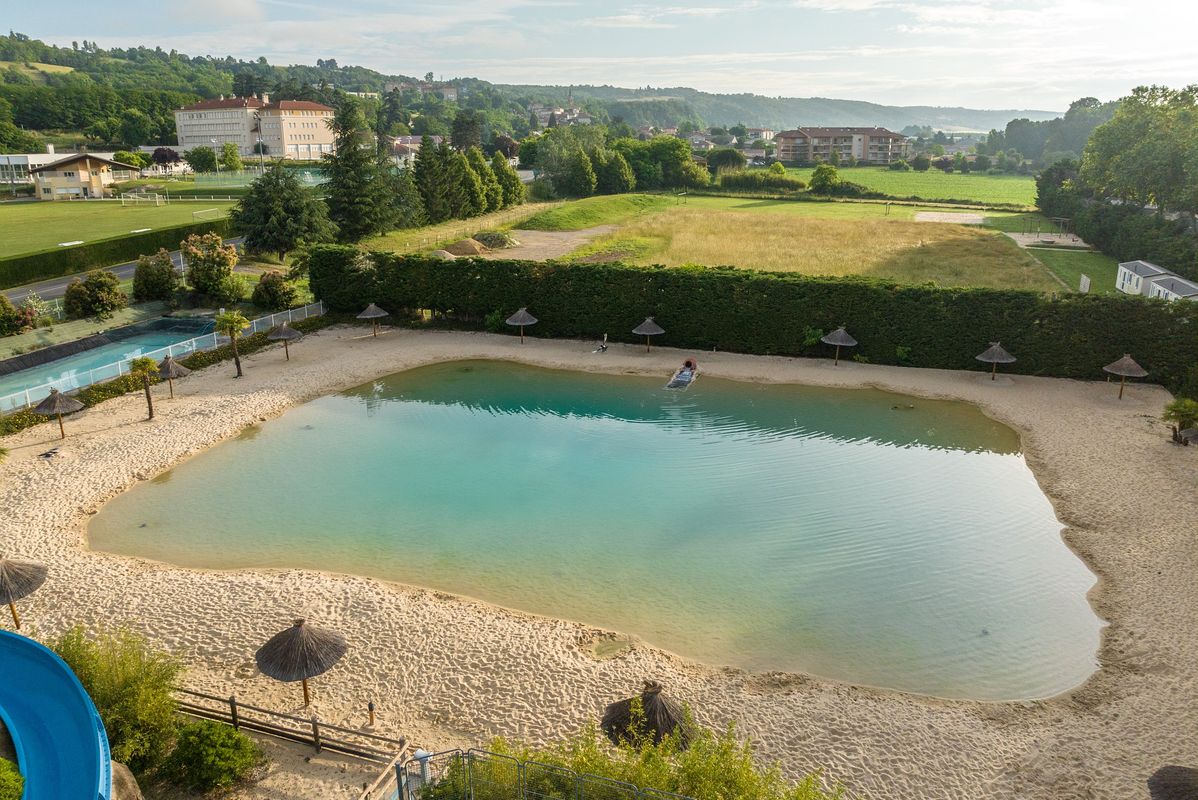 Château de Galaure Camping 4 étoiles à Châteauneuf de Galaure Drôme