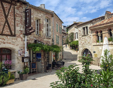 Village de campagne dans l'intérieur de la France