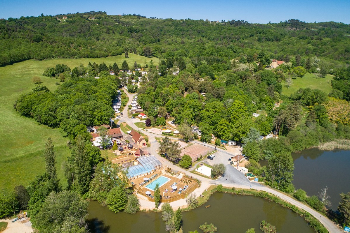 Camping Le Val d'Ussel, France, Dordogne - Périgord, Proissans - Sarlat