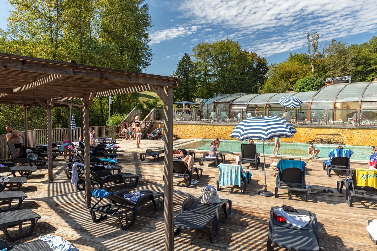 Camping Le Val d'Ussel, France, Dordogne - Périgord, Proissans - Sarlat