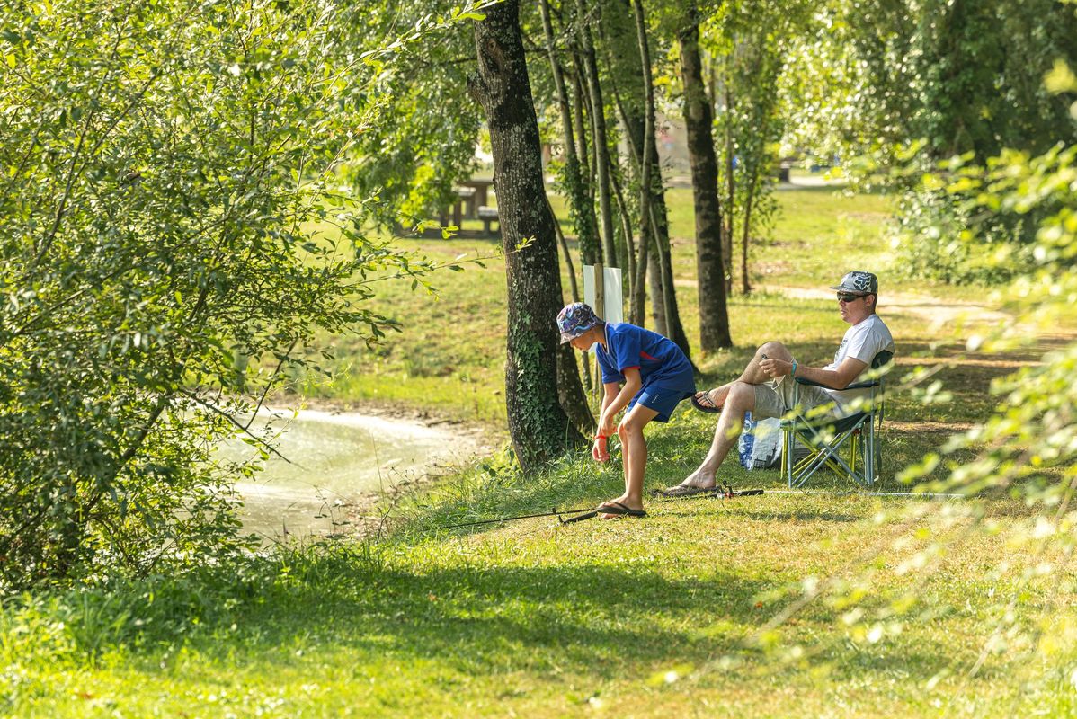 Campingplatz Château de Fonrives, Frankreich, Dordogne - Périgord