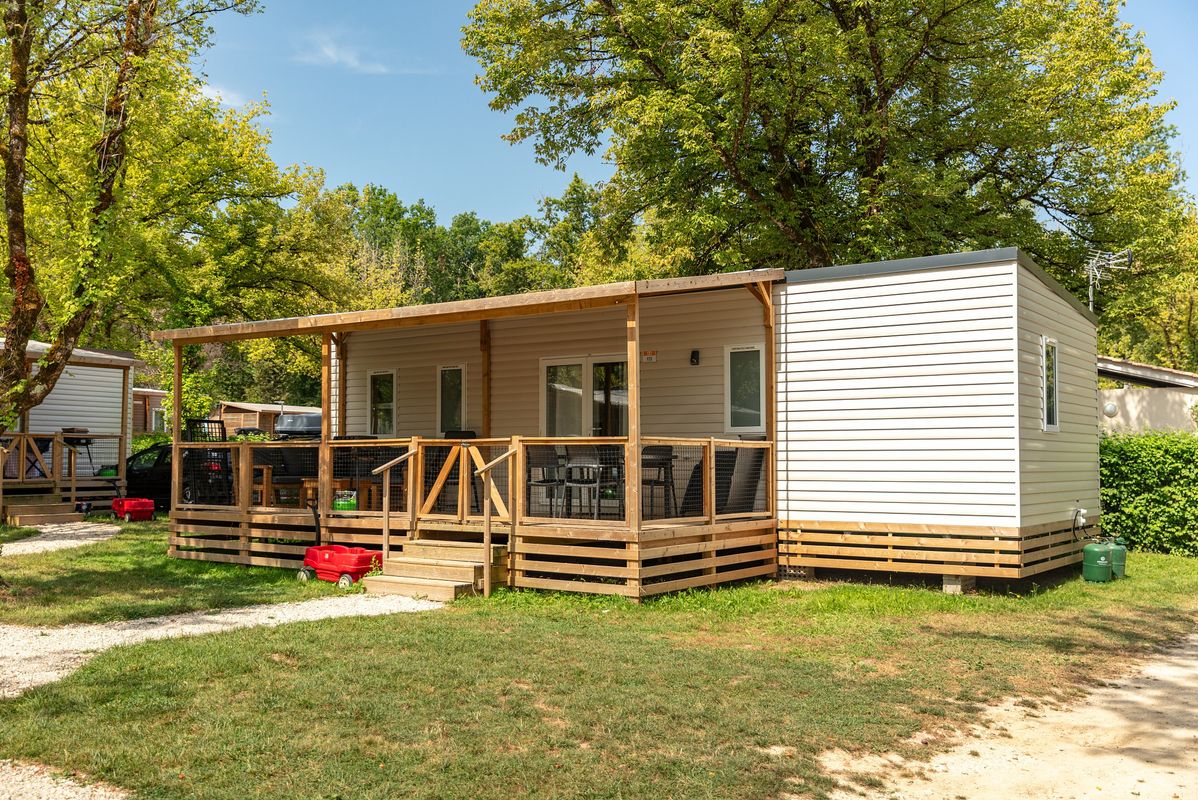 Campingplatz Château de Fonrives, Frankreich, Dordogne - Périgord