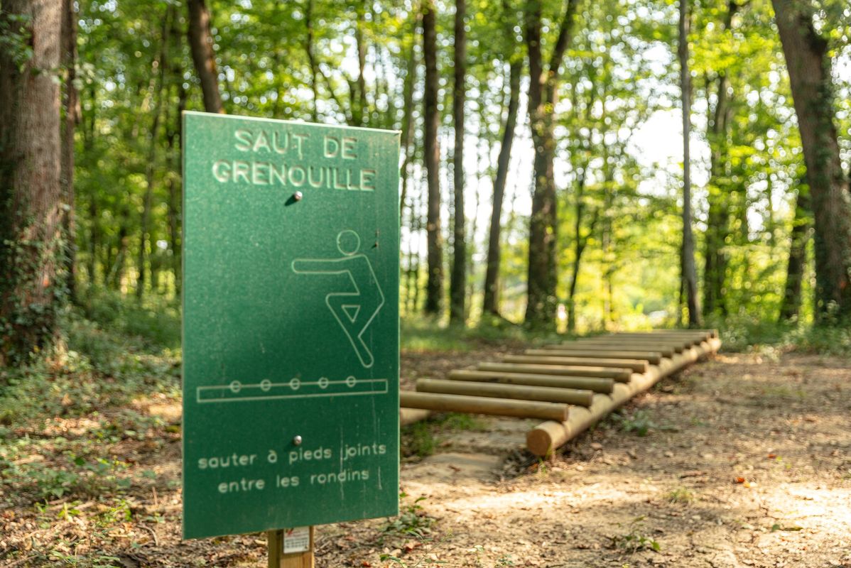 Campingplatz Château de Fonrives, Frankreich, Dordogne - Périgord