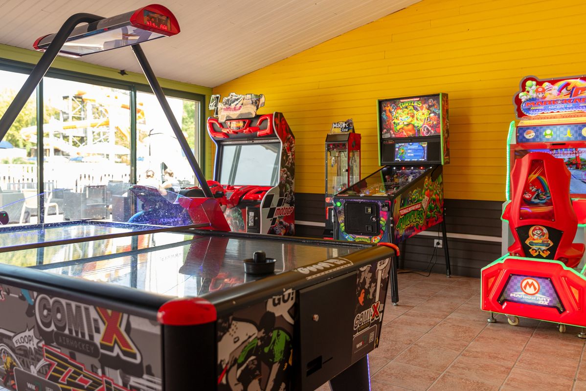 Campingplatz Château de Fonrives, Frankreich, Dordogne - Périgord