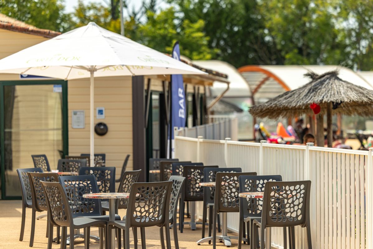 Campingplatz Château de Fonrives, Frankreich, Dordogne - Périgord