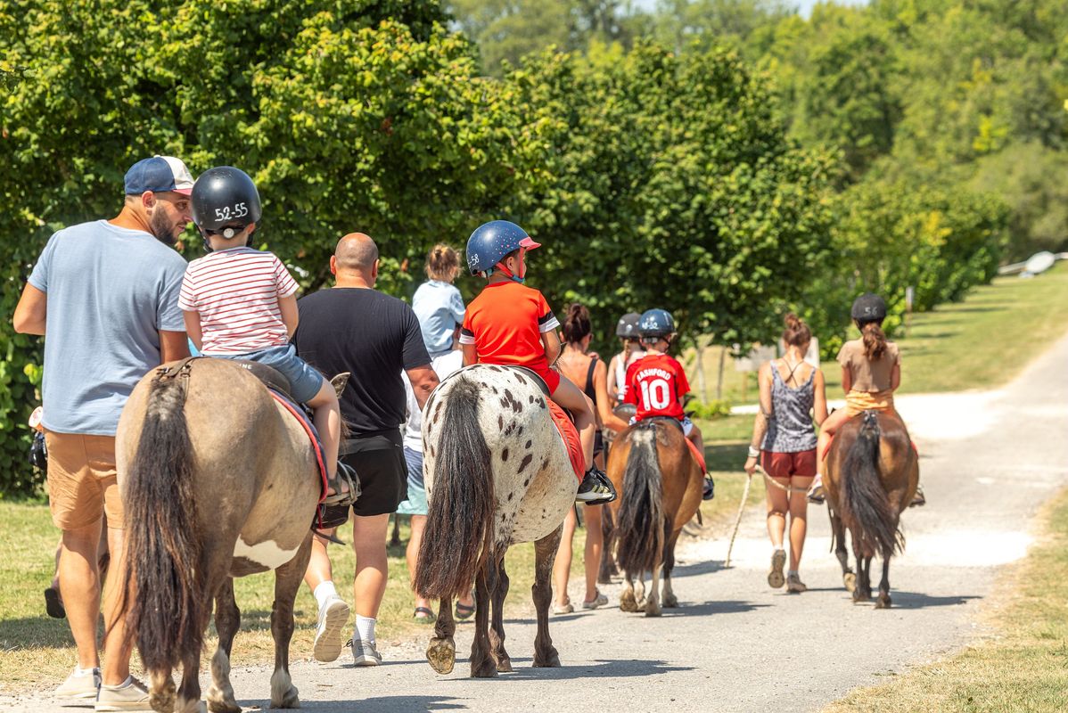 Campingplatz Château de Fonrives, Frankreich, Dordogne - Périgord