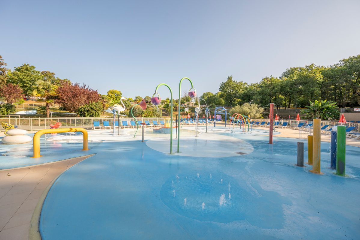 Camping Saint Avit Loisirs, France, Dordogne - Périgord, St Avit de Vialard