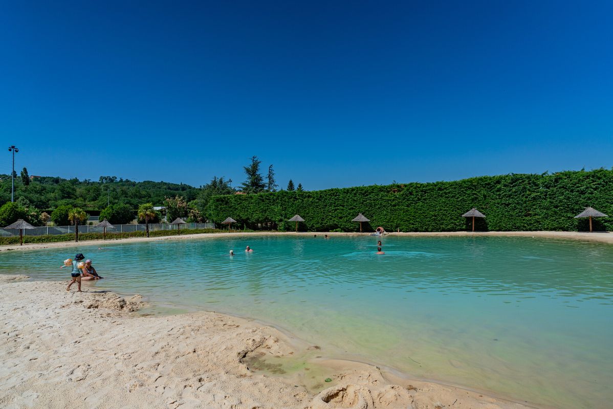 Camping Château de Galaure, France, Drôme, Châteauneuf-de-Galaure