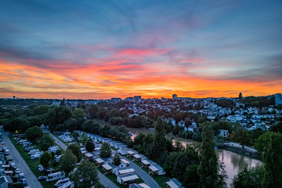 Camping Paris-Est, France, Ile-de-France, Paris-Champigny