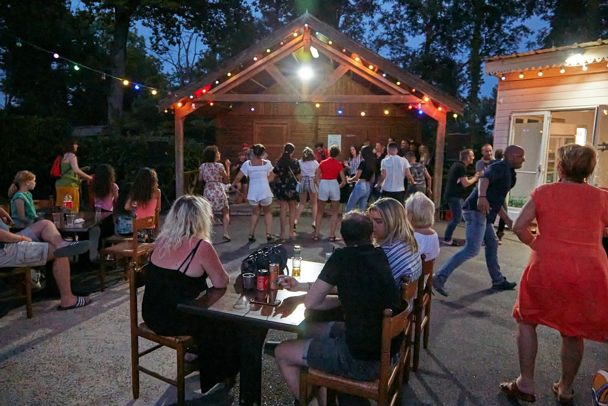Camping Parc des Roches, France, Ile-de-France, Saint-Chéron
