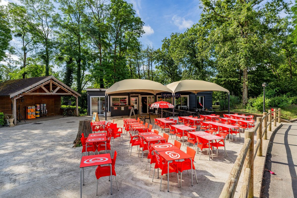 Camping Parc des Roches, France, Ile-de-France, Saint-Chéron