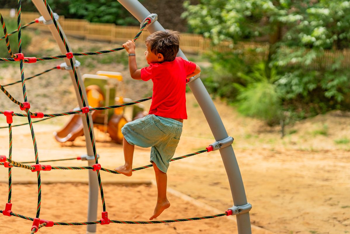 Camping Parc des Roches, France, Ile-de-France, Saint-Chéron