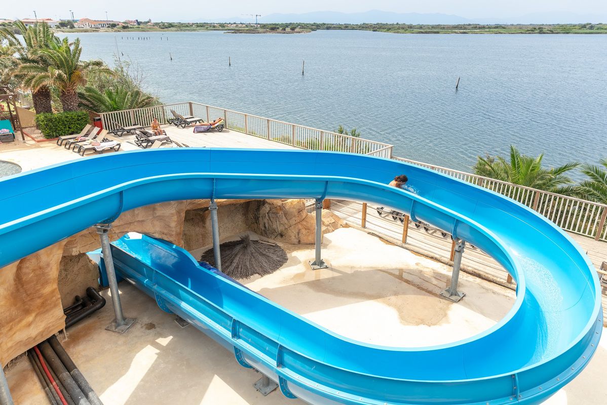 Espace aquatique rénové en 2023 - Camping La Presqu'Île du Barcarès, France, Languedoc Roussillon, Le Barcarès