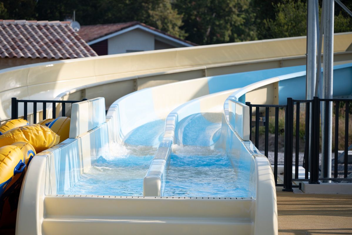 Nouveauté 2025 : Toboggans aquatiques et aire de jeux !   - Camping Rivages des Landes, France, Les Landes, Aureilhan