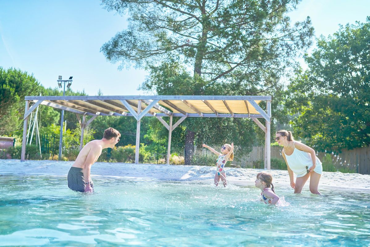 Camping Les Vignes, France, Les Landes, Lit-et-Mixe