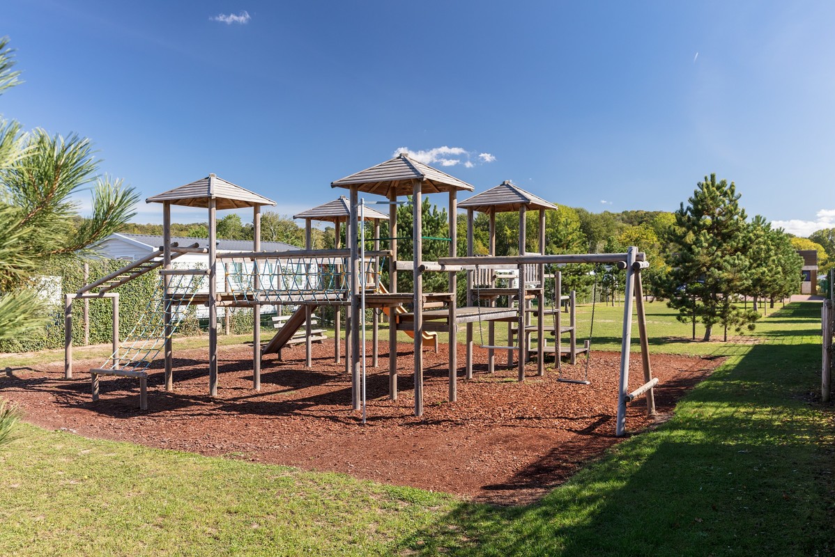 Camping La Croix du Vieux Pont, France, Picardie, Berny-Rivière
