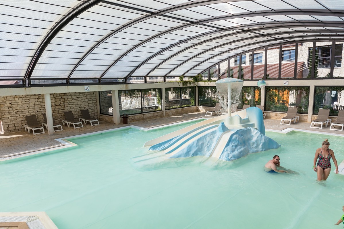 Camping La Croix du Vieux Pont, France, Picardie, Berny-Rivière