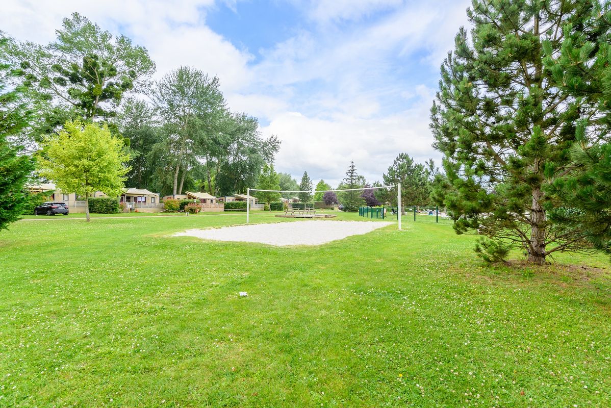 Camping La Croix du Vieux Pont, France, Picardie, Berny-Rivière