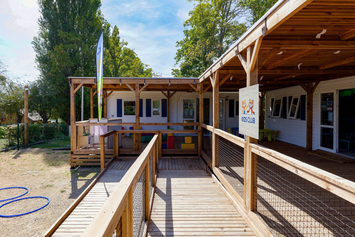 Campingplatz La Croix du Vieux Pont, Frankreich, Picardie, Berny-Rivière
