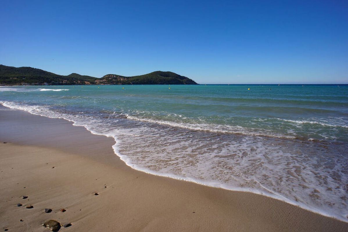 Plage des Lecques, Saint-Cyr-sur-Mer à 3km - Camping La Baie des Anges, France, Provence Côte d'Azur, La Ciotat