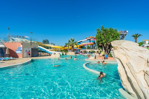 Le Soleil de la Mditerrane - Camping 5 toiles  Saint-Cyprien (Languedoc  Roussillon) | Marvilla Parks
