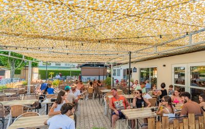 Camping Château de Galaure, Frankrijk