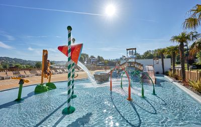 Nouveaux jeux aquatiques rénovés en 2022 !   - Camping La Vallée, France, Normandie, Houlgate