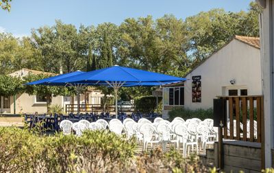 Camping Les Rives du Luberon, Frankrijk, Provence Côte d'Azur, Cheval blanc